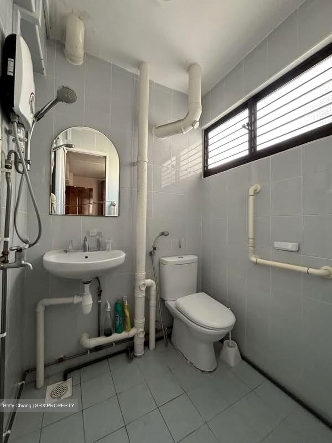 Blk 220 Serangoon Avenue 4 (Serangoon), HDB 3 Rooms #579790401